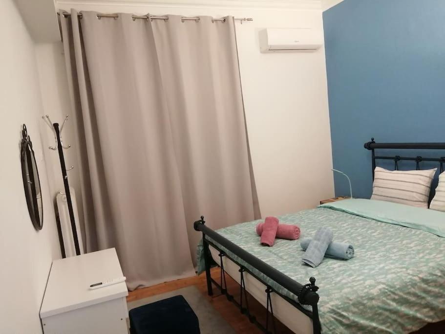Appartement Ανακαινισμένο 8 Λεπτά Από Το Μετρό. à Athènes Extérieur photo
